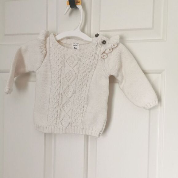 2/$15 Carter's baby girl sweater size 6 m - Picture 1 of 5